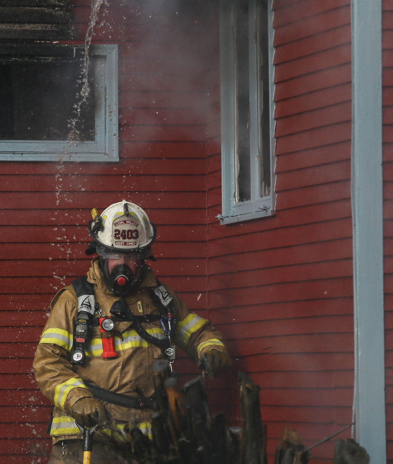 112519-house-fire-jg-12.jpg